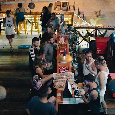 Lost Boys Kaoh Touch ภายนอก รูปภาพ